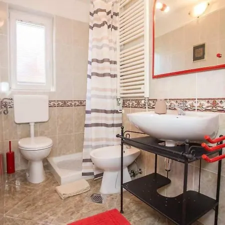 Oasis 2 * Umag